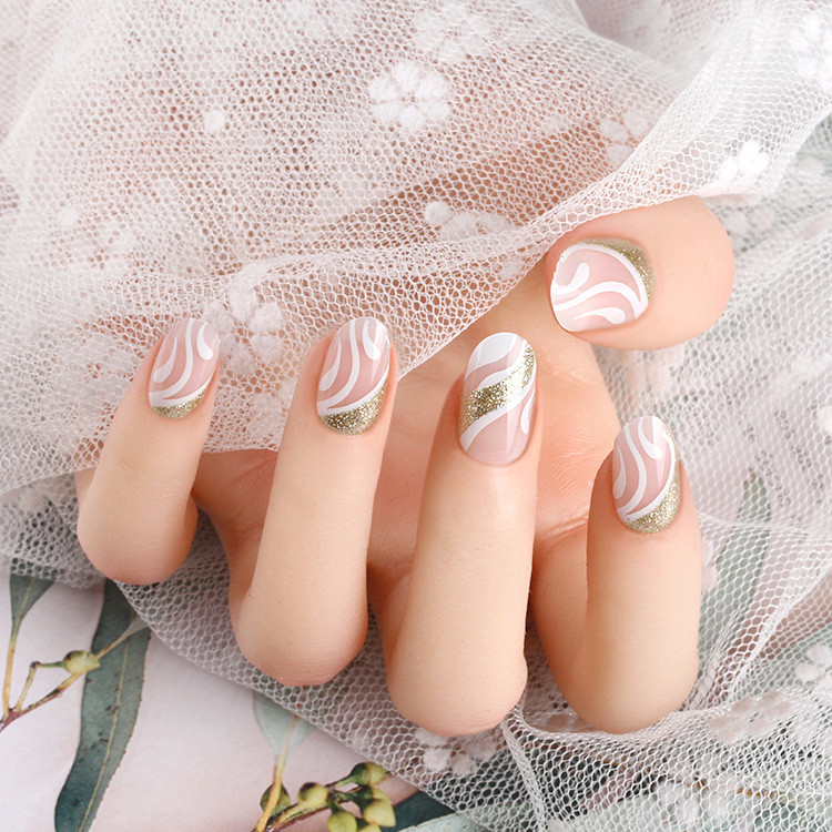 fashion Oval Nails in the exquisite packing box with ribbon hanger and silky touchFashion Oval Nails In The Exquisite Packing Box With Ribbon Hanger And Silky Touch