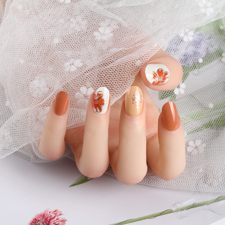 Fashion Oval Nails In The Exquisite Packing Box With Ribbon Hanger And Silky Touch